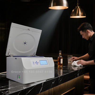 Giá tốt. Máy ly tâm để bàn CTL550 với tốc độ 5500 vòng/phút, lực ly tâm tương đối 5310 x g và dung tích 3000ml để tách mẫu trực tuyến